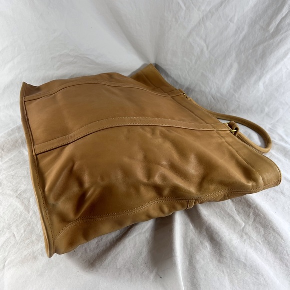 80's COACH Tan Leather Vintage Large Shopper Tote Bag Made in The United States - Picture 13 of 17